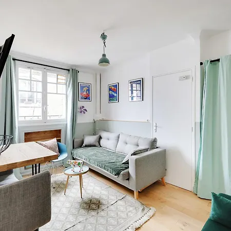 Hébergement de vacances Pour 2, Batignolles